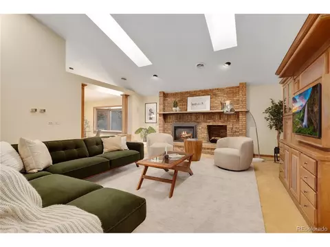 3929 S Eagle St, Aurora, CO 80014 photo 13