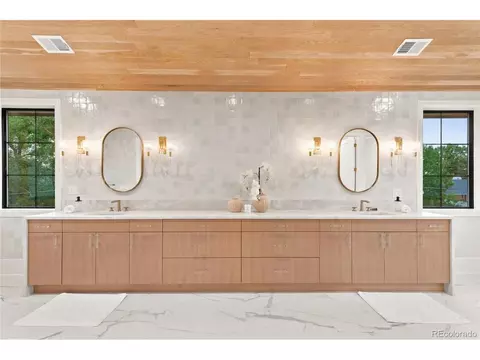 Bath - 5801 E 3rd Ave, Denver, CO 80220 photo 2 of 6