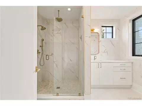 Bath - 5801 E 3rd Ave, Denver, CO 80220 photo 4 of 6