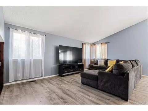 17293 E Kenyon Dr, Aurora, CO 80013 photo 6