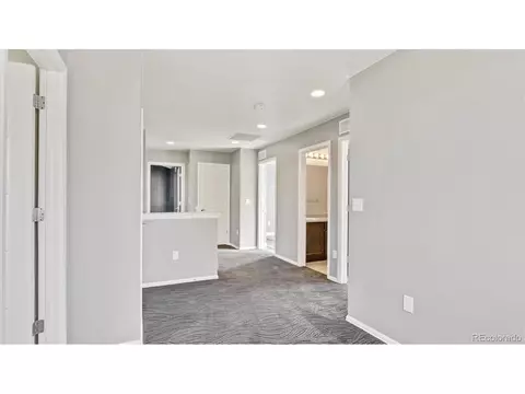 25442 E 2nd Pl, Aurora, CO 80018 photo 13