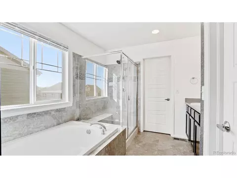 25442 E 2nd Pl, Aurora, CO 80018 photo 17