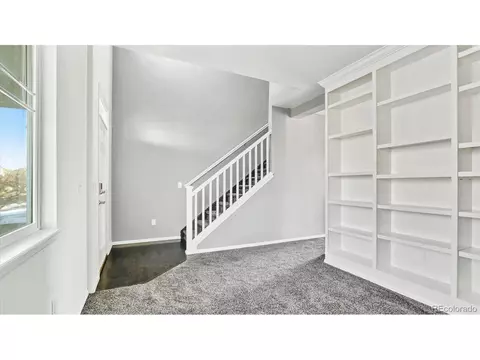 25442 E 2nd Pl, Aurora, CO 80018 photo 4
