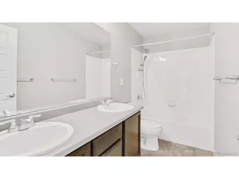 25442 E 2nd Pl, Aurora, CO 80018 photo 22