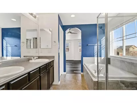 25442 E 2nd Pl, Aurora, CO 80018 photo 16