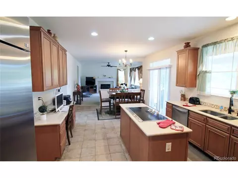 24092 E Oregon Pl, Aurora, CO 80018 photo 7