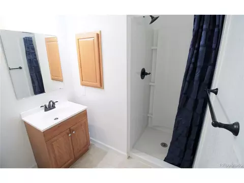 24092 E Oregon Pl, Aurora, CO 80018 photo 32