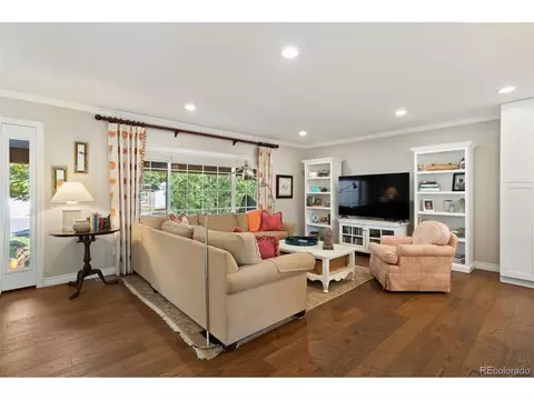6156 Euclid Ave, Centennial, CO 80111 photo 5