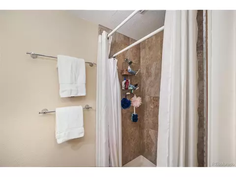 20736 E Coolidge Pl, Aurora, CO 80011 photo 19