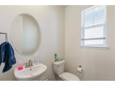 Bath - 26344 E 4th Pl, Aurora, CO 80018 photo 1 of 4