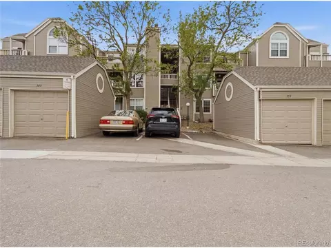 5705 W Atlantic Pl #106, Lakewood, CO 80227