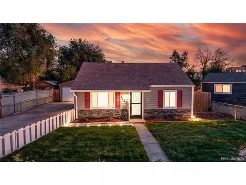 6107 Hudson St, Commerce City, CO 80022
