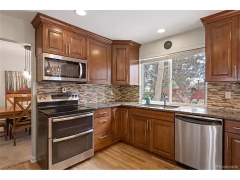 8042 Iris Ct, Arvada, CO 80005 photo 12