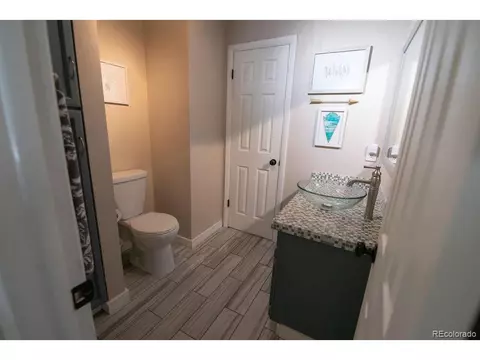 8593 Everett Ct, Arvada, CO 80005 photo 13