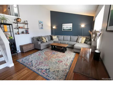 8593 Everett Ct, Arvada, CO 80005 photo 2
