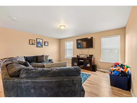 4814 Monarch Dr, Longmont, CO 80504 photo 11