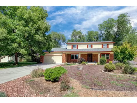 210 Pine Ave, Colorado Springs, CO 80906