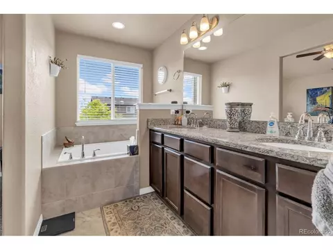 Bath - 5175 Clarence Dr, Windsor, CO 80550 photo 2 of 3