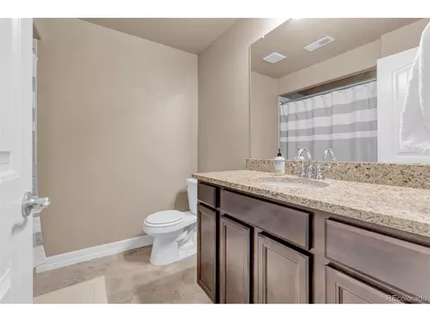 Bath - 5175 Clarence Dr, Windsor, CO 80550 photo 3 of 3