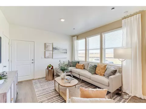 22315 E 6th Ave, Aurora, CO 80018 photo 4