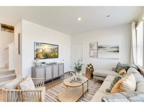 22315 E 6th Ave, Aurora, CO 80018 photo 3