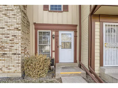 1663 S Blackhawk Way #C, Aurora, CO 80012 photo 2