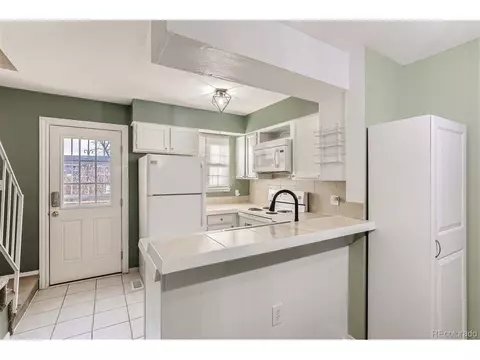 1663 S Blackhawk Way #C, Aurora, CO 80012 photo 9
