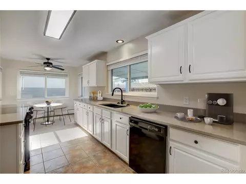 Undisclosed, Centennial, CO 80121 photo 12