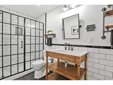 Bath - 26845 E Quarto Pl, Aurora, CO 80016 photo 4 of 4