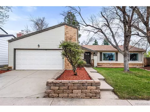 15221 E Radcliff Dr, Aurora, CO 80015