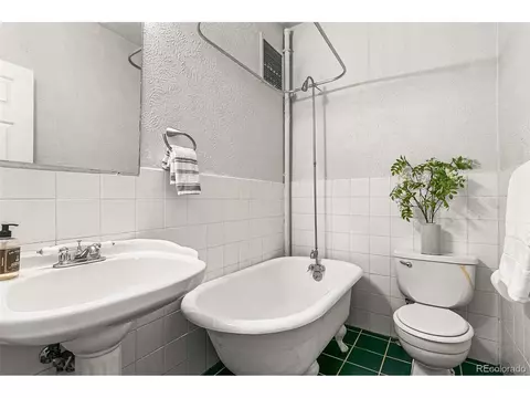 Undisclosed, Denver, CO 80203 photo 27
