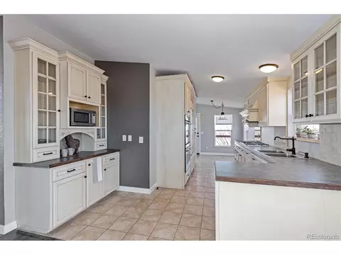 46930 Comanche Creek Rd, Bennett, CO 80102 photo 9