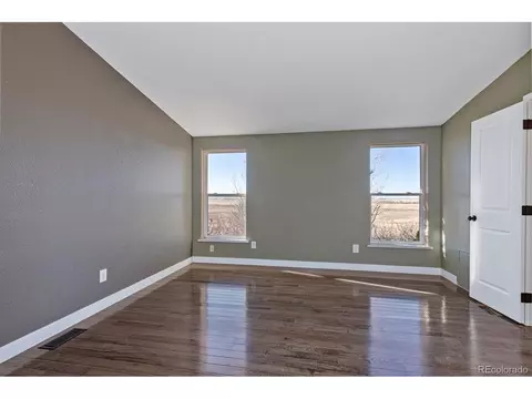 46930 Comanche Creek Rd, Bennett, CO 80102 photo 17