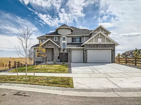 6678 White Crow Ct, Aurora, CO 80016