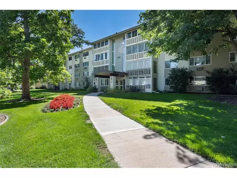745 S Alton Way #6D, Denver, CO 80247