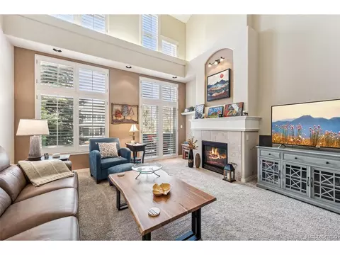 4141 Da Vinci Dr, Longmont, CO 80503