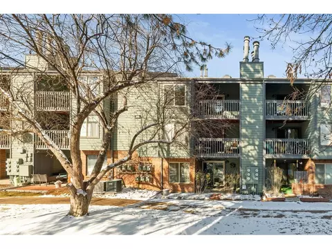 3576 S Depew St #302, Lakewood, CO 80235