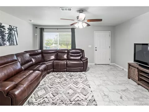 18672 E Chaffee Pl, Denver, CO 80249 photo 6
