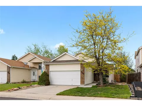17633 E Brunswick Pl, Aurora, CO 80013