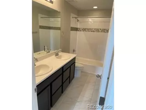 27545 E Archer Ave, Aurora, CO 80018 photo 8