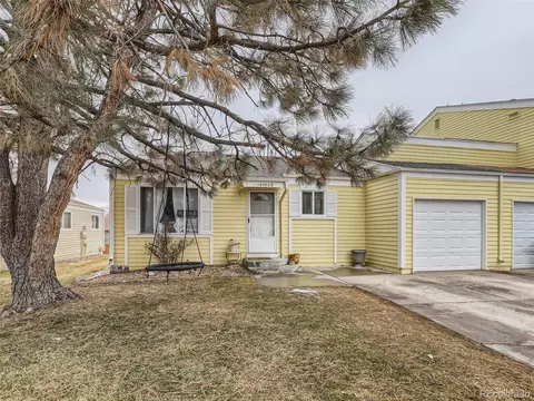 16488 E Rice Pl #B, Aurora, CO 80015