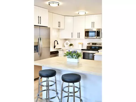 745 S Alton Way #9C, Denver, CO 80247