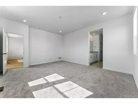 Undisclosed, Aurora, CO 80019 photo 14