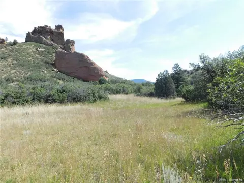 5967 Country Club Dr, Larkspur, CO 80118