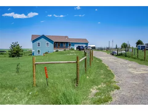 7481 Shenandoah Dr, Elizabeth, CO 80107