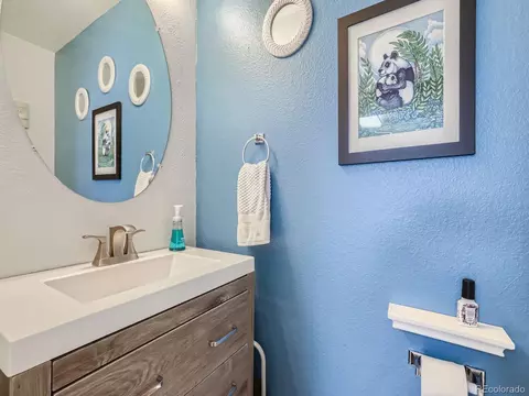 20956 E 39th Ave, Denver, CO 80249 photo 13