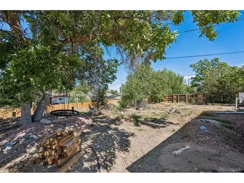 Exterior - 641 Badding Dr, Thornton, CO 80229 photo 2 of 3