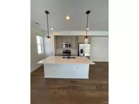 1620 S Tower Rd, Aurora, CO 80017 photo 3