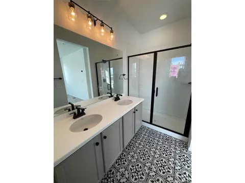 1620 S Tower Rd, Aurora, CO 80017 photo 5