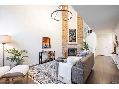 7678 S Cove Cir, Centennial, CO 80122